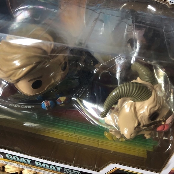 Funko Pop: Marvel: Thor Love & Thunder: Goat Boat #290 - Picture 8 of 9